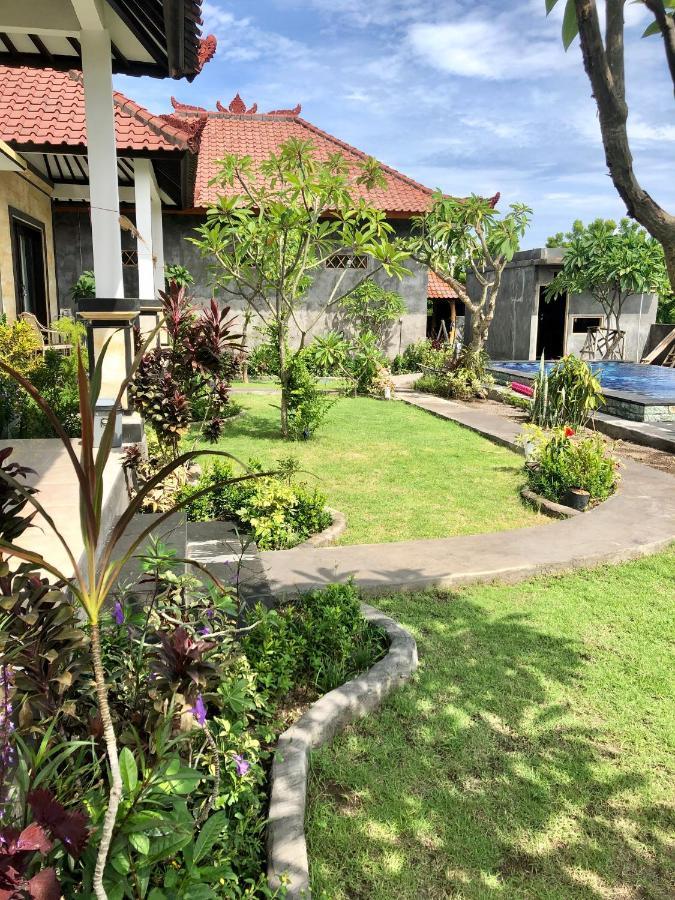 Villa Wonder Dive Bali Villa's *